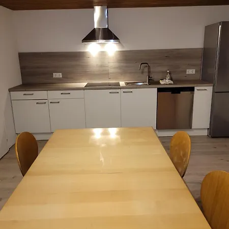 Monteurwohnung Landshut 아파트 *